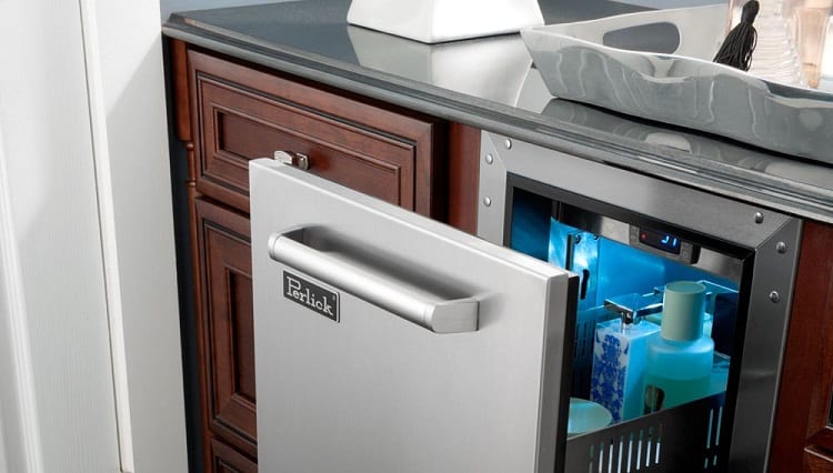 Refrigerated Cabinets for the Bathroom