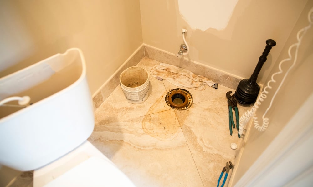 replacing toilet flange